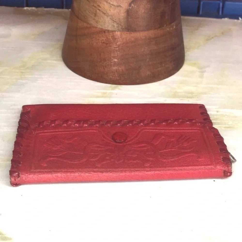 N/A elegant red